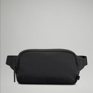 Lululemon mini belt bag